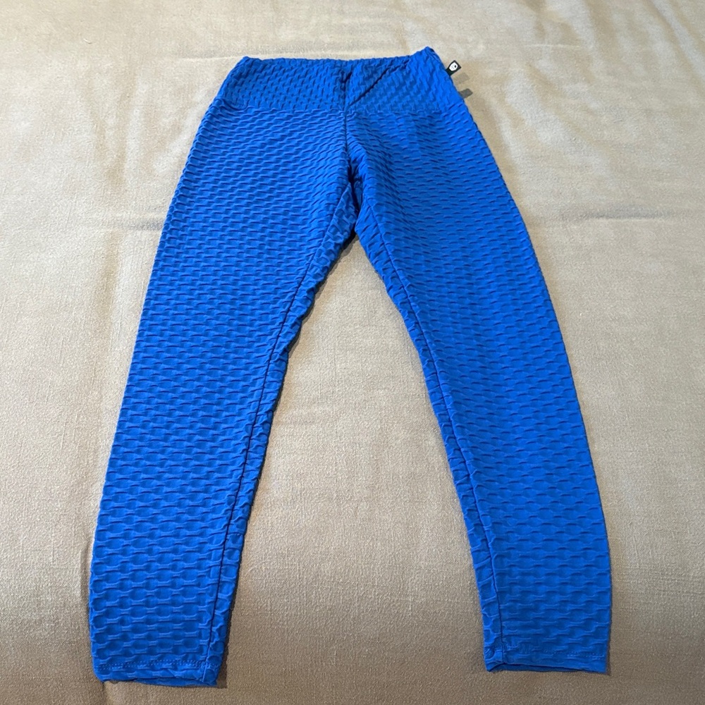 Birn Primitive Textured Leggings